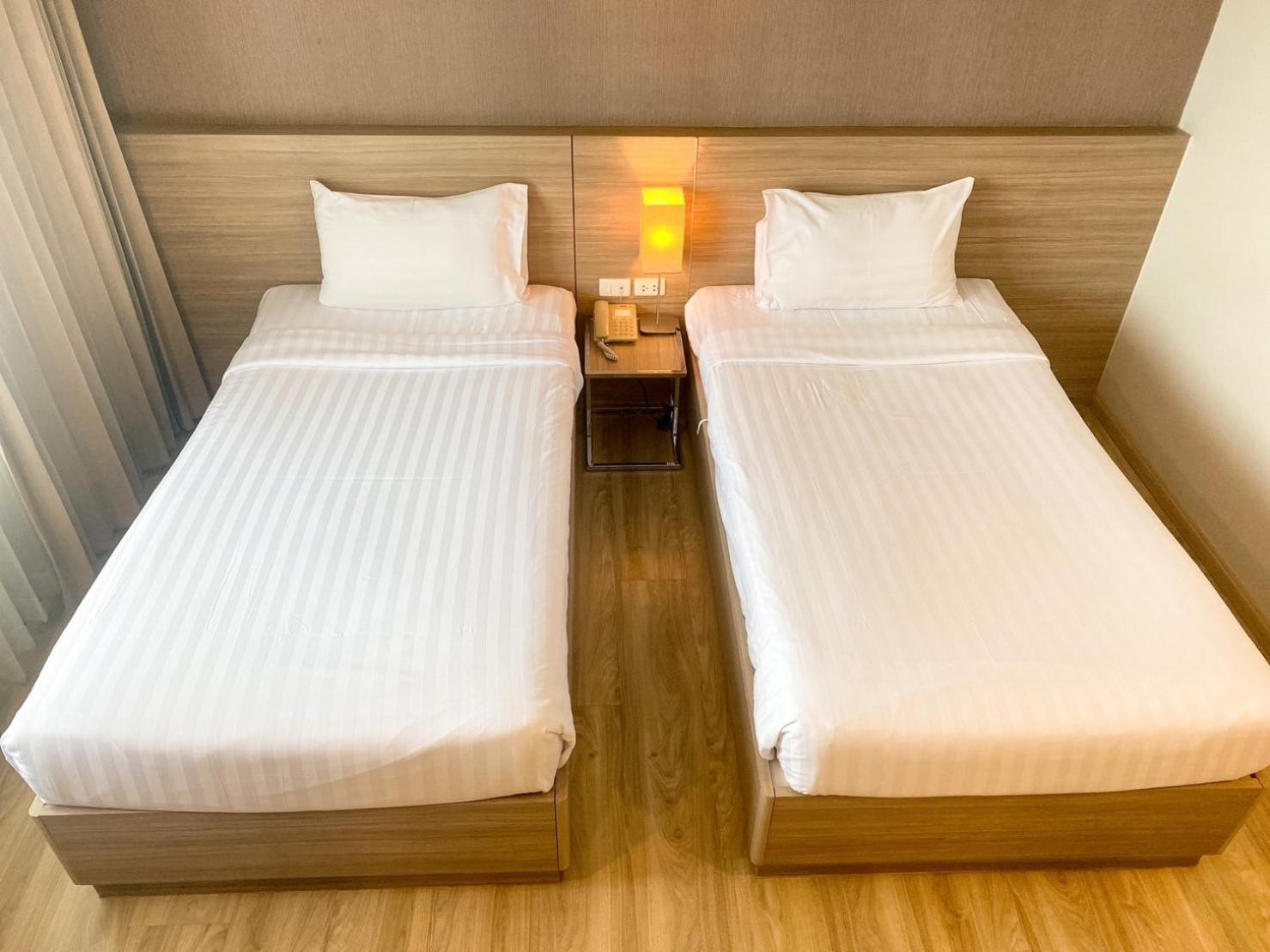 Leosor Hotel Nakhonratchasima Екстериор снимка